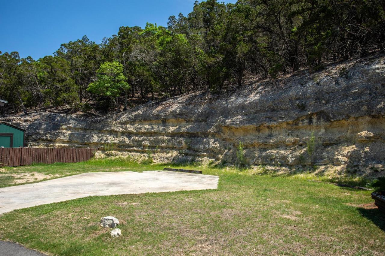 Antler Run Ranch Cabin Pipe Creek ภายนอก รูปภาพ